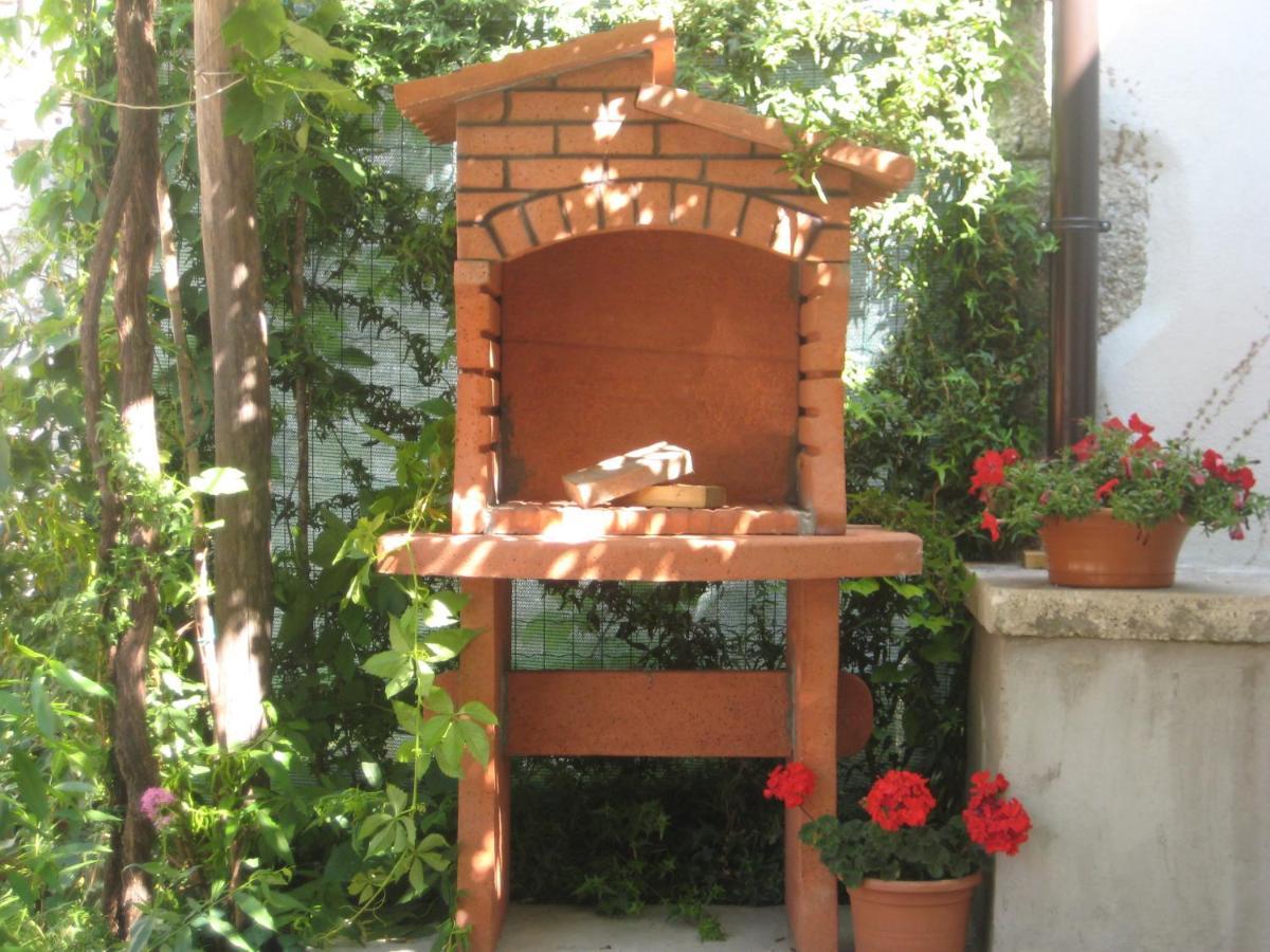 פאזין Holiday Home Trostova Kuca חדר תמונה