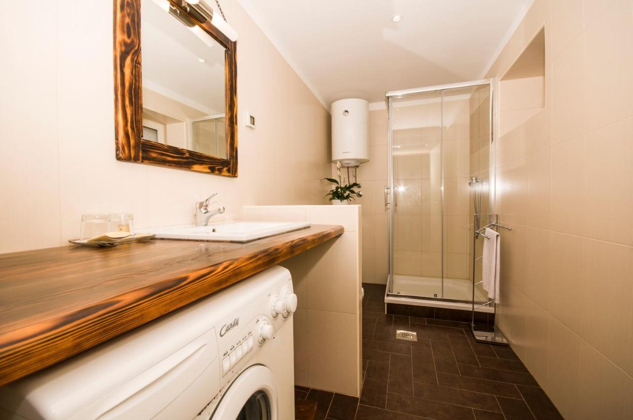 פאזין Holiday Home Trostova Kuca מראה חיצוני תמונה